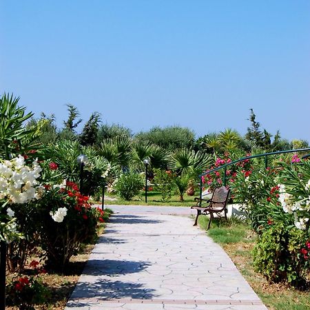 Evripides Village Kardamena  Екстериор снимка